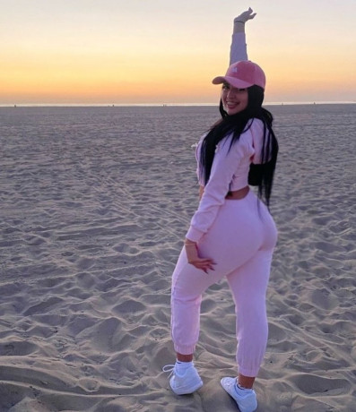 low-rate-call-girls-in-delhi-99906-44489-escorts-delhi-big-0